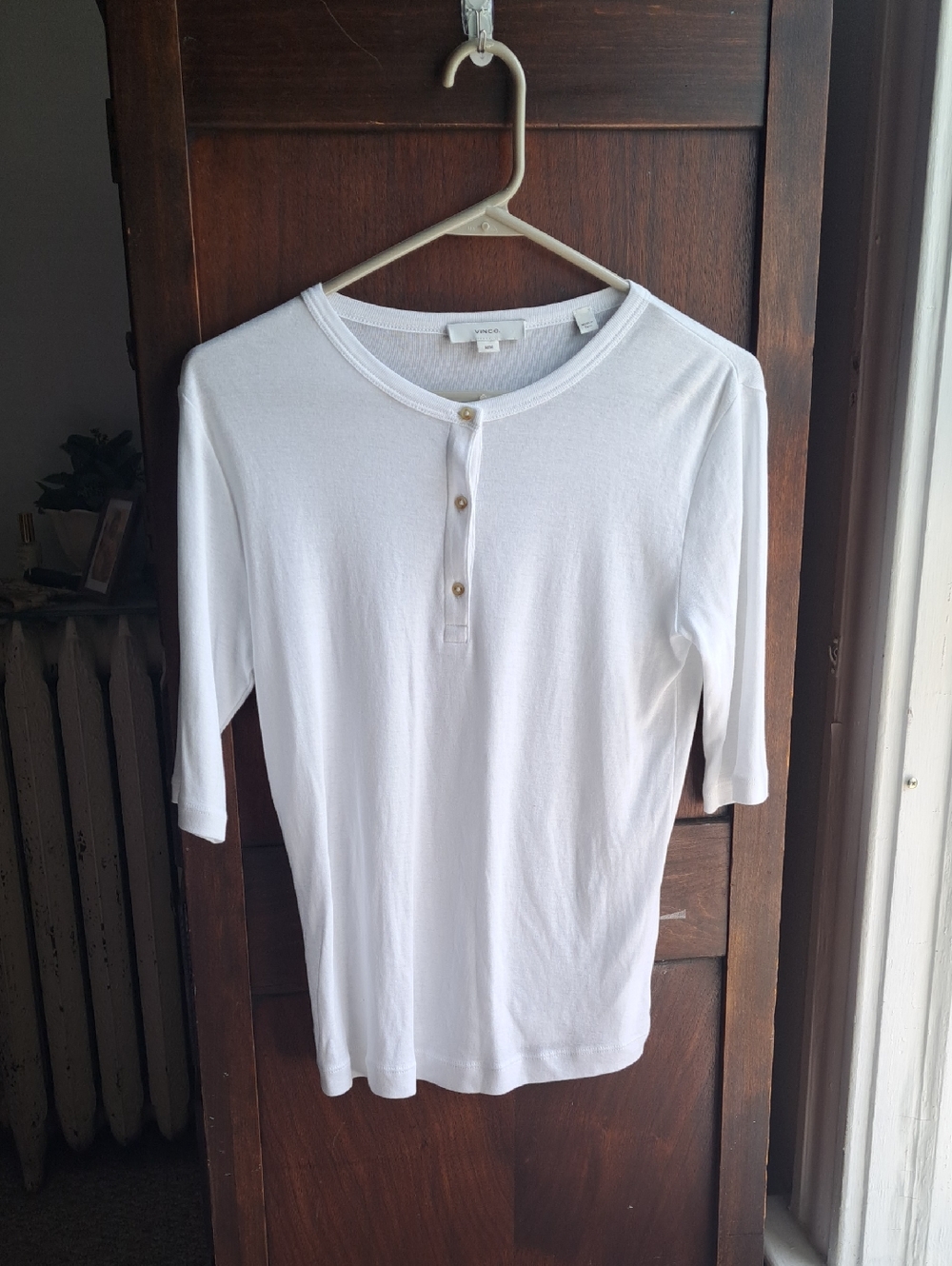 Vince Woman's Size Med Classic White Henley Essential Tee